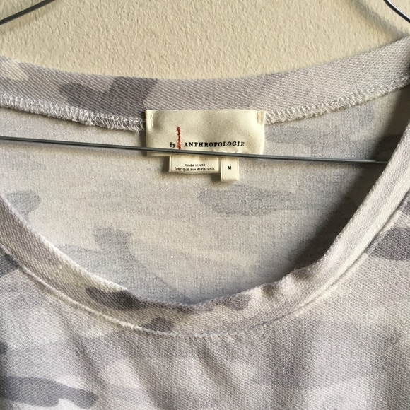 Gray Camo Anthropologie Short Sleeve - Picture 3 of 4